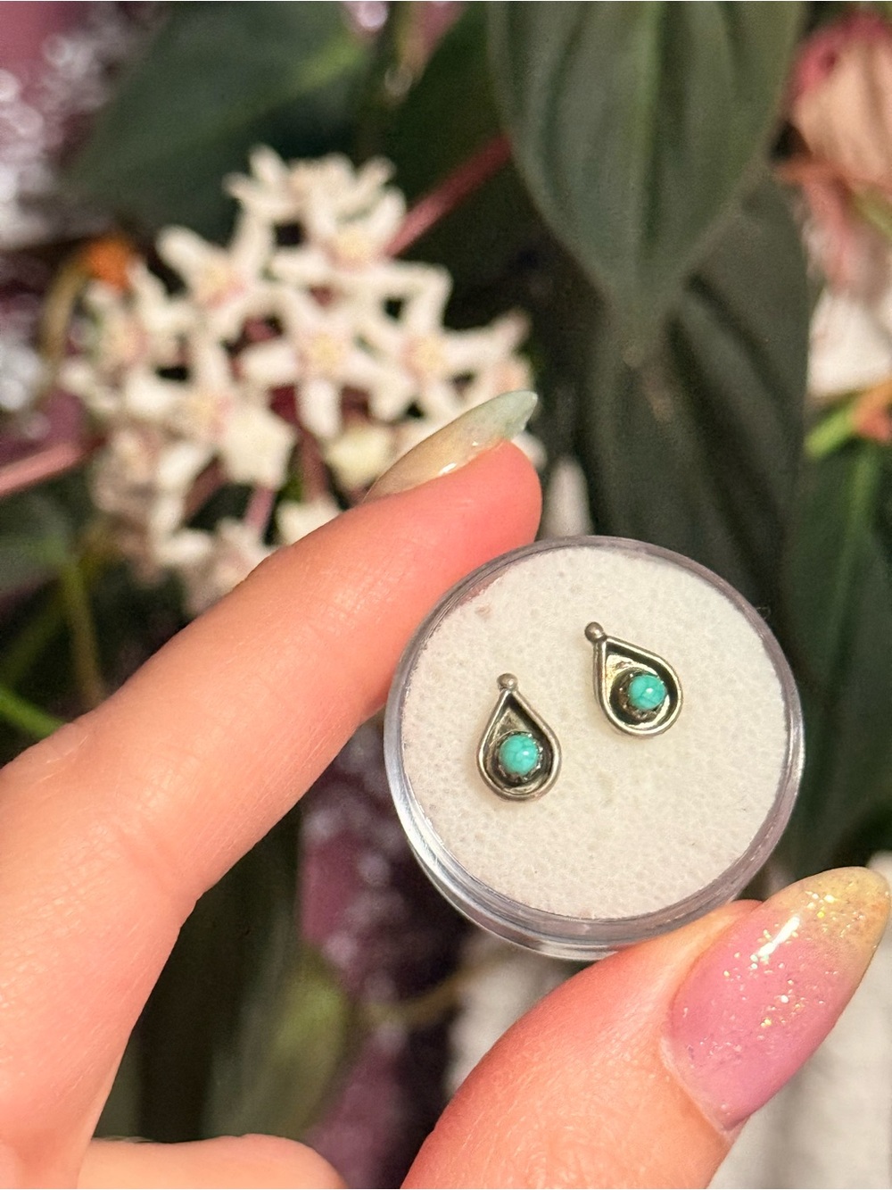 Vintage Southwestern Teardrop Shadow Box Turquoise Stud Earrings Sterling Silver - Picture 8 of 8